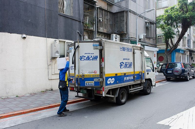 Nhân viên Logistics